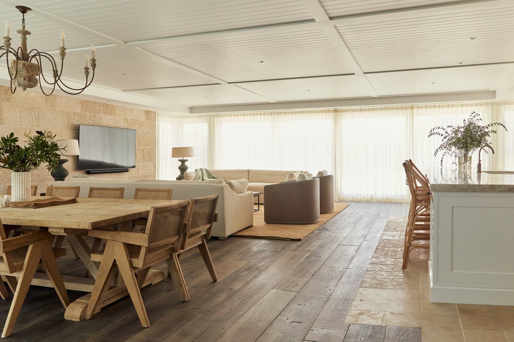 Elanore: A Coastal Home, Finished with Thoughtful Drapery