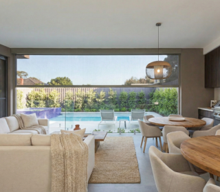 What Are Zipscreen Awnings & How Do They Work?